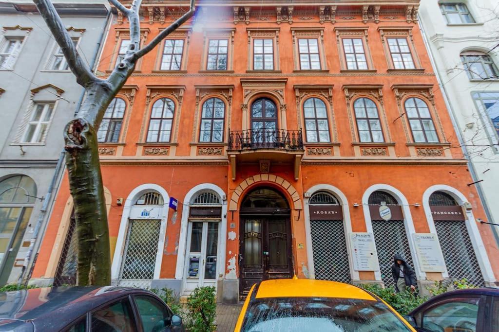 Appartement Colorful Cityscape Retreat By Nw Budapest